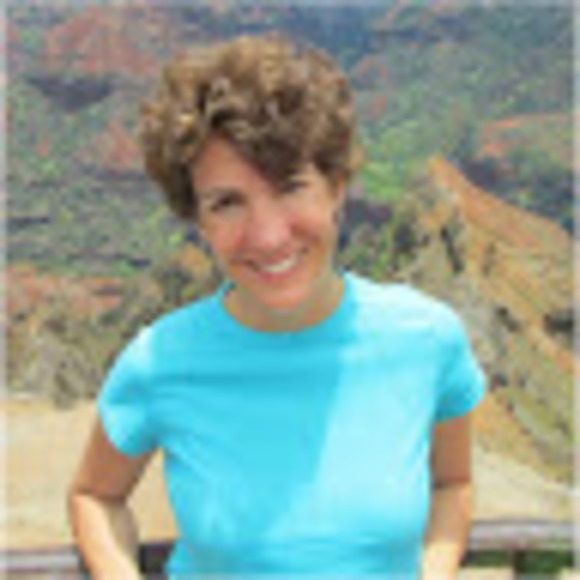 Meet your Posher, Jennifer - Picture 1 of 1